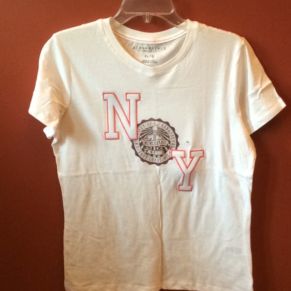 Aeropostale short sleeve t shirt